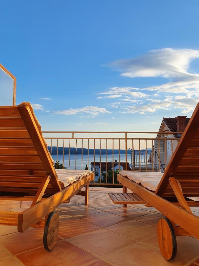 קריקווניצה Relaxing Seaview Apartment Barac On Separated Floor מראה חיצוני תמונה