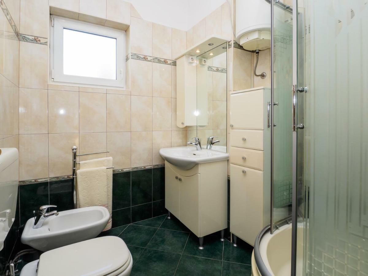 קריקווניצה Relaxing Seaview Apartment Barac On Separated Floor מראה חיצוני תמונה